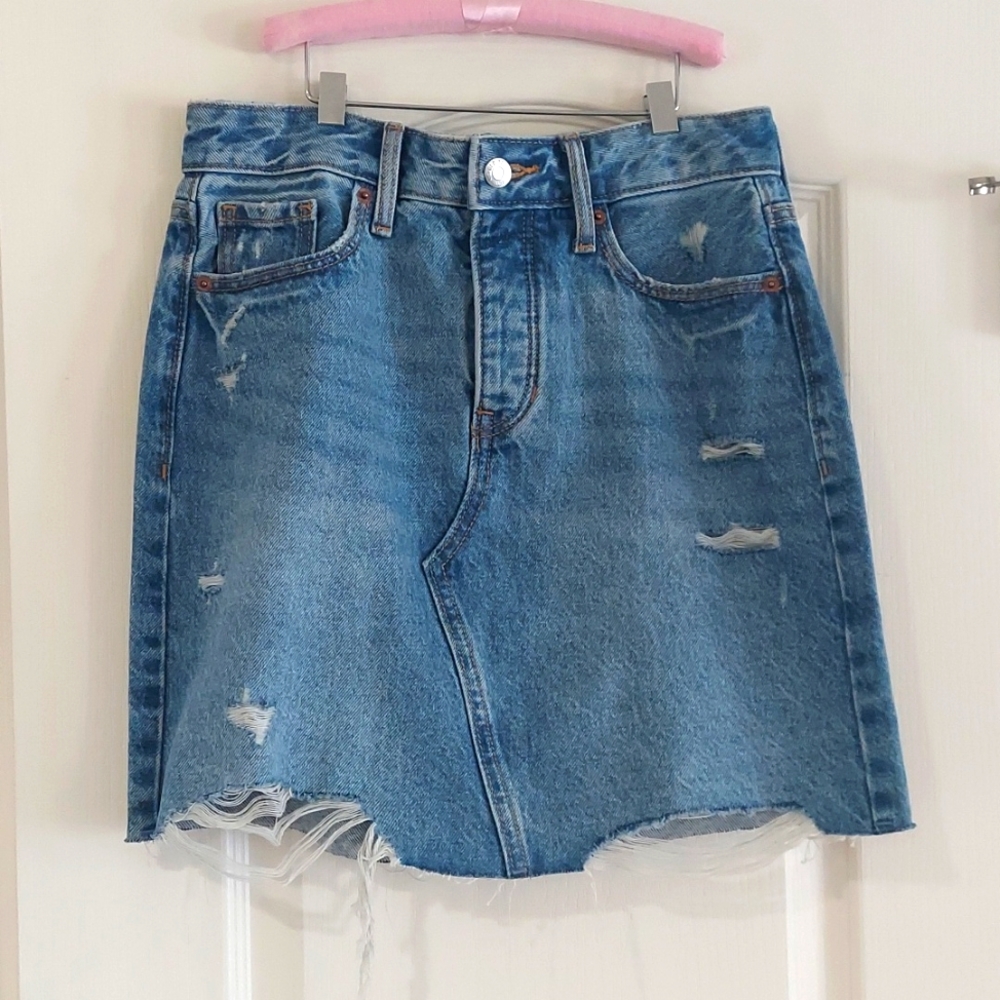 💥CLOSET CLEAR-OUT💥 NWOT Old Navy denim skirt